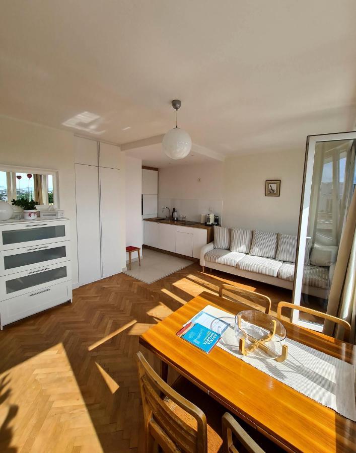 Apartment By The Sea - Kosciuszki Square 그디니아 외부 사진